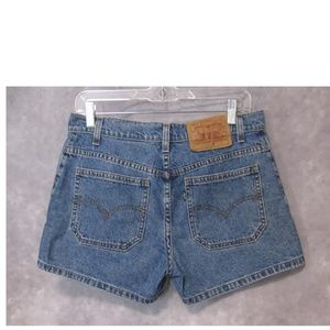 Levi's Vintage Denim Jean Shorts Size 9 EUC